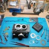 Rolleiflex en cours de démontage